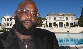 Follow along with nate robinson for an exclusive tour of the cars, horses and everything in between. Rick Ross Spends 5 8 Million For Evander Holyfield S 109 Room Foreclosed Georgia Mansion Daily Mail Online