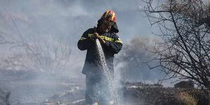 Πολύ υψηλός κίνδυνος πυρκαγιάς σήμερα σε αρκετές περιοχές της χώρας. Fwtia Ston Byrwna Apokatasta8hke H Kykloforia Sthn Eyryterh Perioxh Ellada Iefimerida Gr