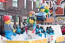 You can create a colorful red and green float ideal for a christmas parade. Toronto Santa Claus Parade Wikipedia