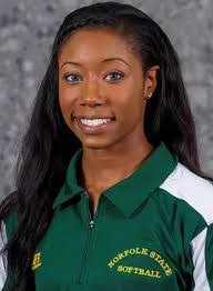 Brandy Davis's Instagram, Twitter & Facebook