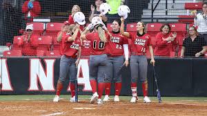 These teams compete to go to oklahoma city, oklahoma, and asa hall of fame stadium for the women's college world series. Report Ncaa Recommends 50 Capacity For Postseason
