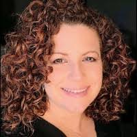 Rachel Landers's Instagram, Twitter & Facebook