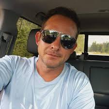 Devon Wade (@devonwademusic) • Threads, Say more