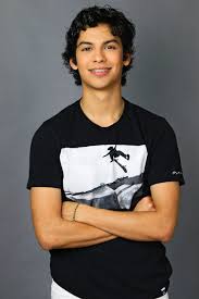 Age and information about xolo maridueña 'cobra kai' star miguel was born in los angeles, california, on june 9, 2001. Interview Xolo Mariduena On Something His Fans Might Be Surprised To Know About Him Glitter Magazine