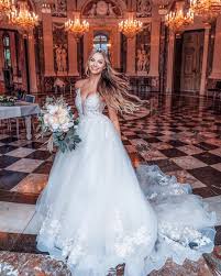 We would like to show you a description here but the site won't allow us. Pin Von Julia V Auf Wedding Prinzessin Kleid Hochzeit Kleid Hochzeit Hochzeit