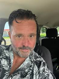 Steve Perry Approving "Don't Stop Believin'" For The Sopranos Series Finale