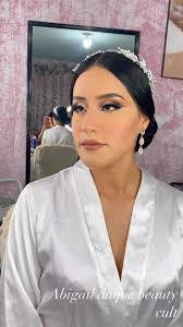 Abigail Duque's Instagram, Twitter & Facebook