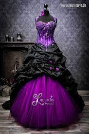 Hochzeitskouture von lucardis feist modedesigner : Violettes Brautkleid Von Lucardis Feist Dark Couture Purple Wedding Dress Gothic Wedding Dress Black Wedding Dresses