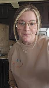 Kayla Sexton's Instagram, Twitter & Facebook