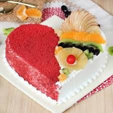 Easy recipe with homemade cream cheese icing. Send Heart Shape Luxury Red Velvet Cake With Fruit Online Gifts To India Phoolwala