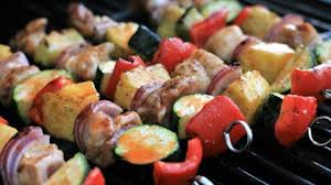 The Flavors Of Summer Come Alive In These Colorful Grilled Kebabs With Bell Pepper Zucchini And Pineappl Honey Lime Chicken Spicy Honey Chicken Kabob Recipes