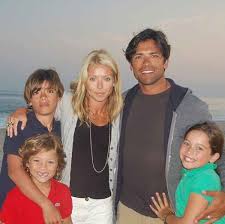 How much is kelly ripa annual income? Kelly Ripa Is Happily Married With Her Husband Mark Consuelos Know About Her Children Net Worth Salary And Age Eceleb Gossip