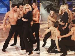 Tant'è che stefano de martino si è regalato un nuovo tatuaggio. Stefano De Martino Ha Cancellato Tutti I Tatuaggi La Foto Del Ballerino