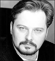 Les Misérables' Final Valjean Releases Solo Recording