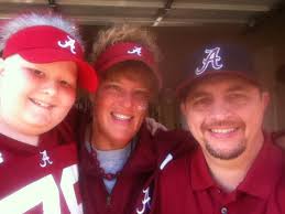 Who's watching the game in Shelbyville, Tennessee?