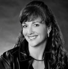 Sarah Tarnovsky's Instagram, Twitter & Facebook