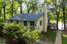 High Rock Lake Home For Sale 235 000 Perfect Lakefront Getaway Real Estate Ad 558784 Lake House Waterfront Homes Lakefront Homes