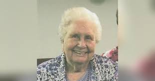 Mrs. Annie B. Holt Obituary