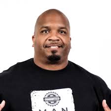 Help me welcome to the Lavergne High School coaching staff former Riverdale  standout and MTSU defensive back Christopher Johnson Jr. @iamcjjohnson will  be coaching Defensive Backs at LHS!!!