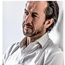 Les Domaines Ott* en collaboration avec Fisheye ont invité Etienne Francey,  dont le travail artistique est intimement lié à la nature, à prendre la  parole pour raconter les différentes cuvées des… |