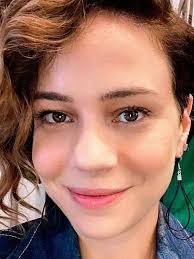 Total de 5 filmes shakespeare. Leandra Leal Critica Bolsonaro No Altas Horas Como A Gente Deixou Ser Eleito 27 06 2021 Celebridades F5