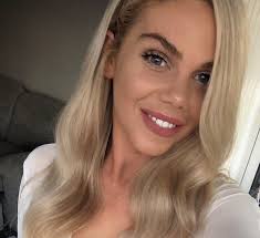 Hi my name is Chloe, I am one of Fightback's directors and I specialise in  form filling and Mandatory reconsiderations. I love being part of such a  dedicated team and am so