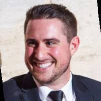 Shane Whitmore's Instagram, Twitter & Facebook