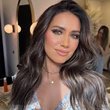 Lauren Burnham Luyendyk Debuts New Hairdo That Shocks Bachelor Nation: 'IDK  Why I Didn't Do This Sooner!'