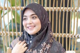 Tanda bersalin untuk setiap anak, kan tak sama? dan tanda ni pun ada banyak 11 semuanya. Proses Panjang Vebby Palwinta Melahirkan Anak Pertama Okezone Celebrity