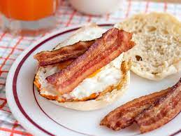 Cover the sides and bottom of a rimmed baking sheet with aluminum foil. How To Cook Bacon In The Microwave Kitchn