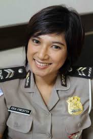 Hasil gambar untuk CANTIK INDO