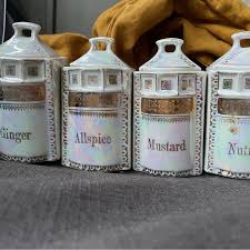 MN RAE DUNN (OINK! ) CANISTER Kitchen Canisters