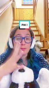 Chantal Laporte's Instagram, Twitter & Facebook