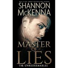 Fatal Strike (McClouds & Friends): McKenna, Shannon: 9781648393839:  Amazon.com: Books