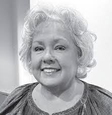 Debbie Saul's Instagram, Twitter & Facebook