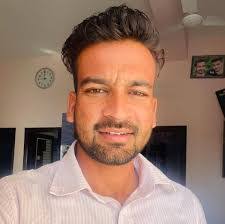 Darshan Gill's Instagram, Twitter & Facebook