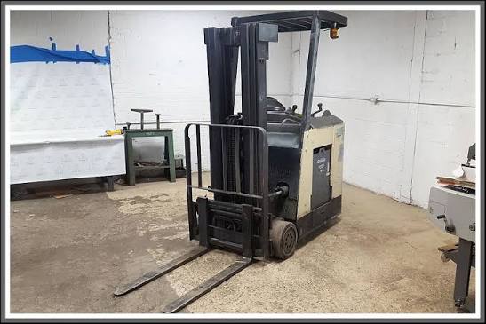 Crown RC-3020-30 Forklift