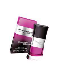 Discover bruno banani fragrances with their unusual designs at notino.co.uk! Bruno Banani Dangerous Woman Eau De Toilette Natural Spray Verfuhrerisch Warmes Damen Parfum 1er Pack 1 X 20ml Amazon De Beauty