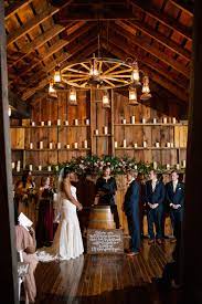 The Venue At Crooked Willow Farms Barn Wedding Venue Denver Wedding Venue Barn Wedding Venue Red Barn Wedding