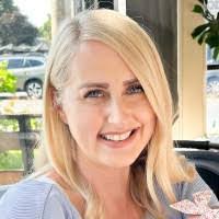 Kristine Griffiths's Instagram, Twitter & Facebook