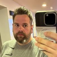 500+ Profile mit dem Suchbegriff „Kamrath“