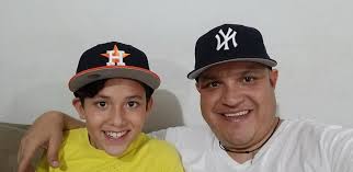 Genaro Solis López (@geslop27)