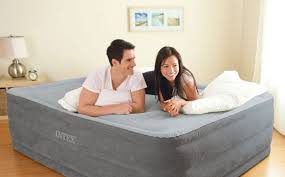 Why Do Air Mattresses Deflate Read Our Tips To Increase Bed Durability Inflatable Mattress Air Matress Mattress