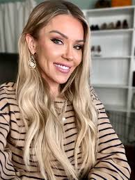 Happy birthday to the granny with the good candy!