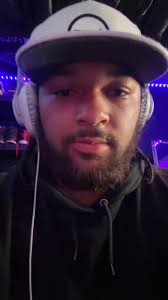 Guitarist Reactions: Metal Moments That Ignite Passion