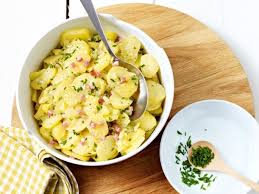 Klassischer Kartoffelsalat Mit Bruhe Rezept Lecker Rezept Kartoffelsalat Mit Bruhe Kartoffelsalat Klassischer Kartoffelsalat