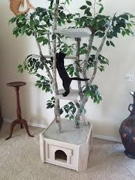 Our cat tree cat furniture comes in a variety of styles, including your choice of custom carpet colors to coordinate your cat's tree to your room's decor. Unique Cat Trees Miami By Cj Weller Enterprises Houzz Ie
