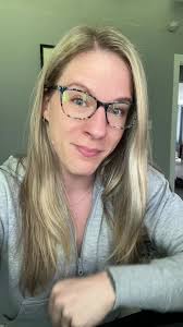 I cannot be the only one that thinks this. #sprinkles #rainbowsprinkl...