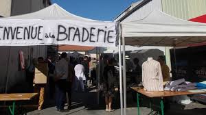 Braderie de saint denis 2016. Une Grande Braderie Commune