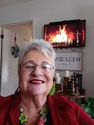 Nancy Ponder's Instagram, Twitter & Facebook